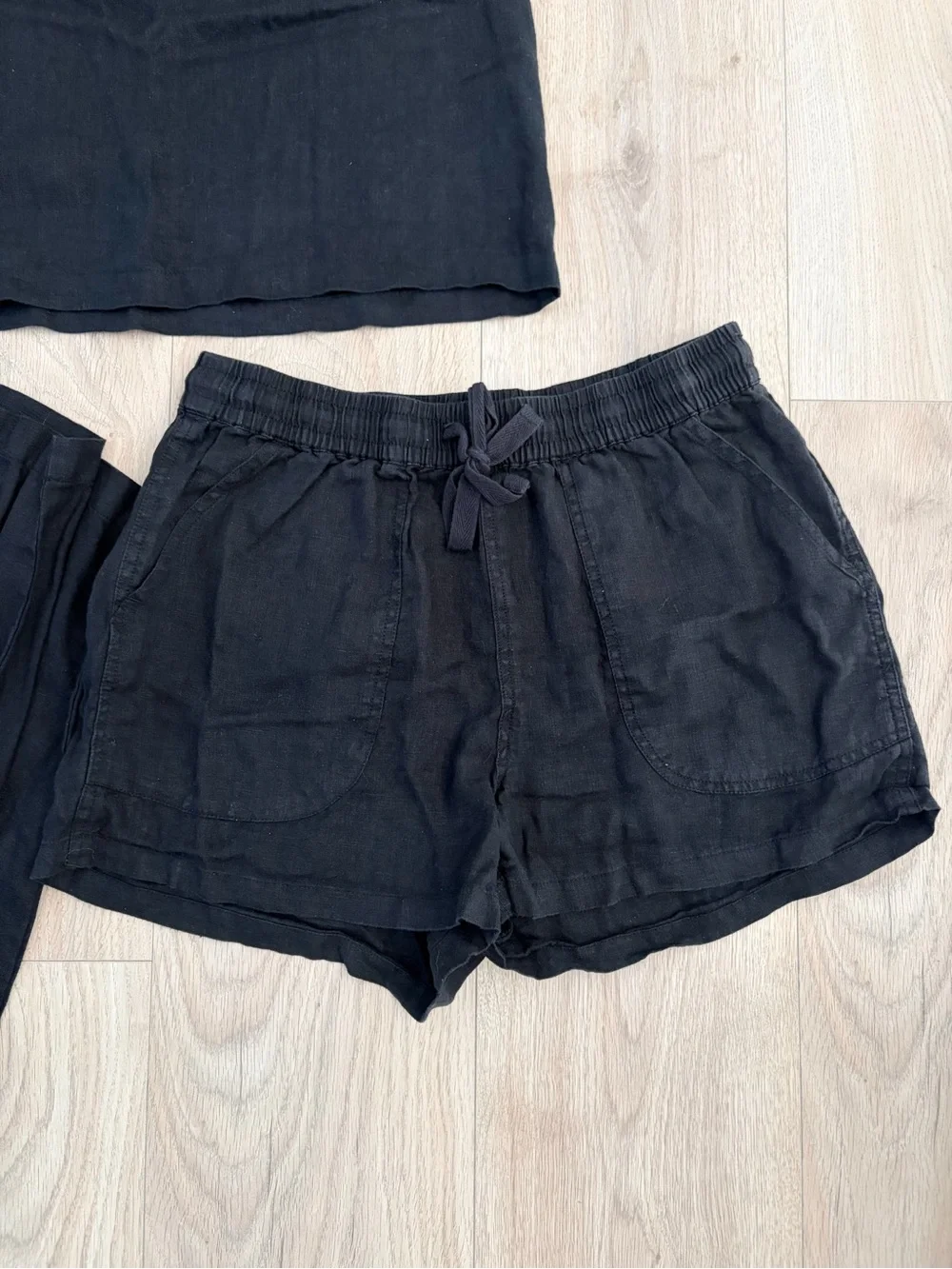 Quince 100% European Linen Black High-Waist Drawstring Shorts